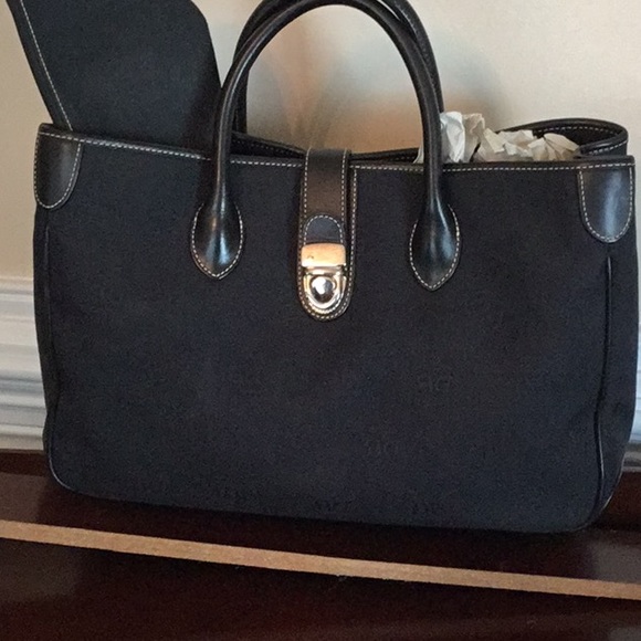 Dooney and Bourke Bags - Picture 3 of 7